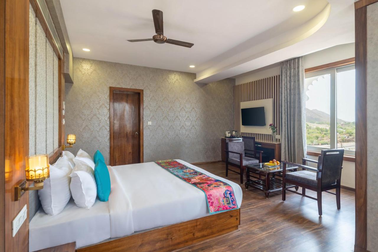 Hotel Pandora Grand, Udaipur- Nestled In Nature Wrapped In Luxury Kültér fotó