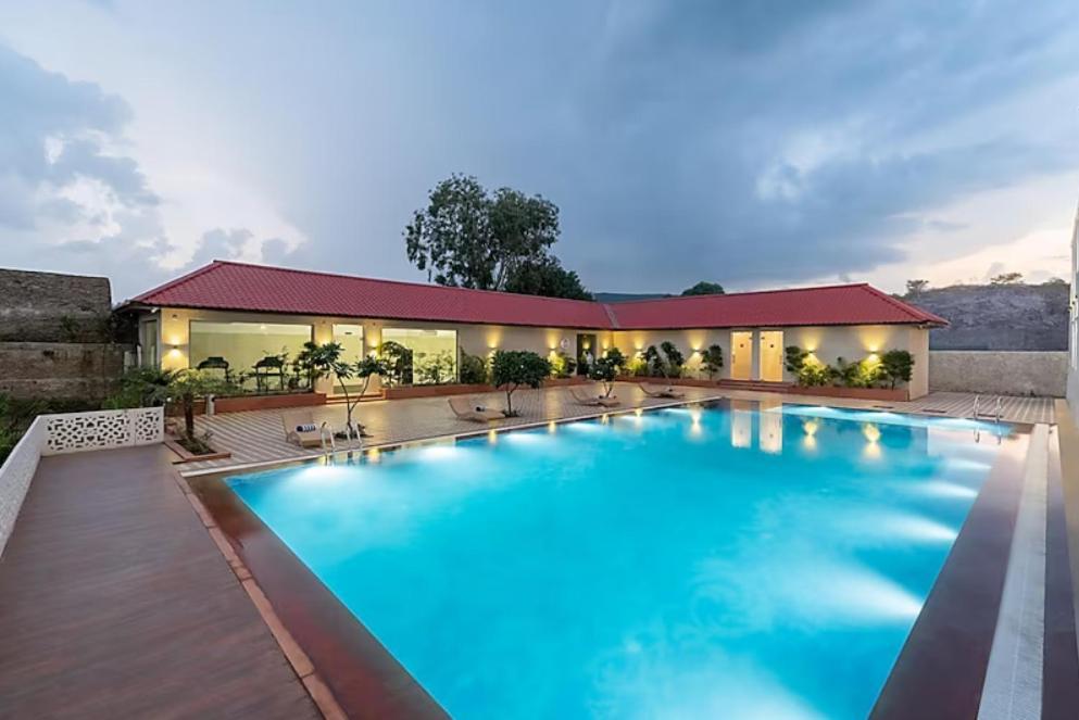 Hotel Pandora Grand, Udaipur- Nestled In Nature Wrapped In Luxury Kültér fotó